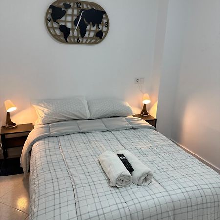 Rooms Mediavilla Madrid Esterno foto